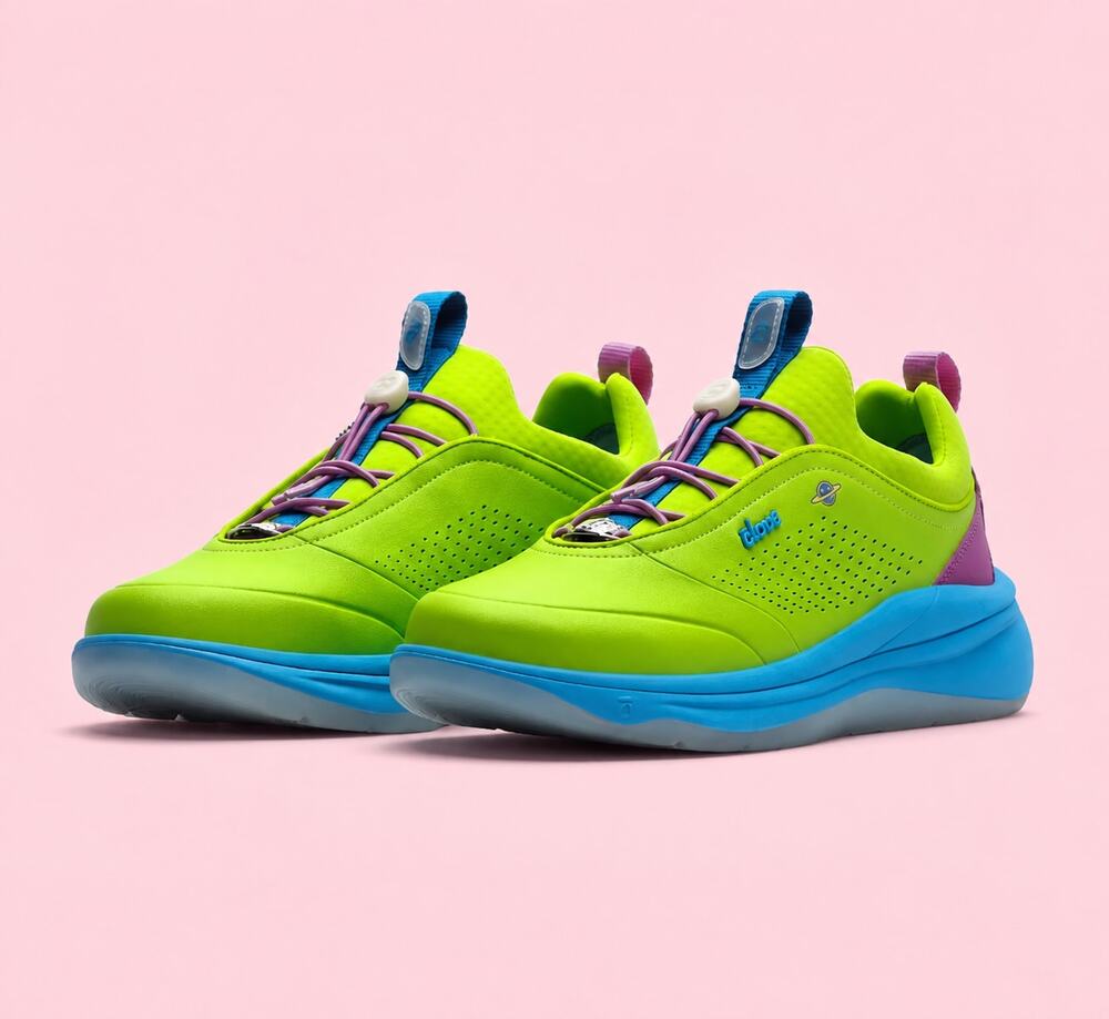 Clove Unisex Prima Disney Pixar's Toy Story Aliens Nursing Sneakers Sz W 9 M 7.5
